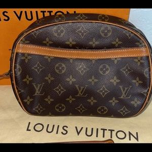 LV CROSSBODY